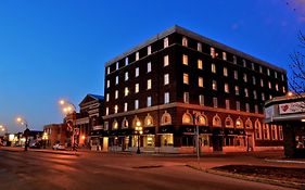 Grant Hall Hotel